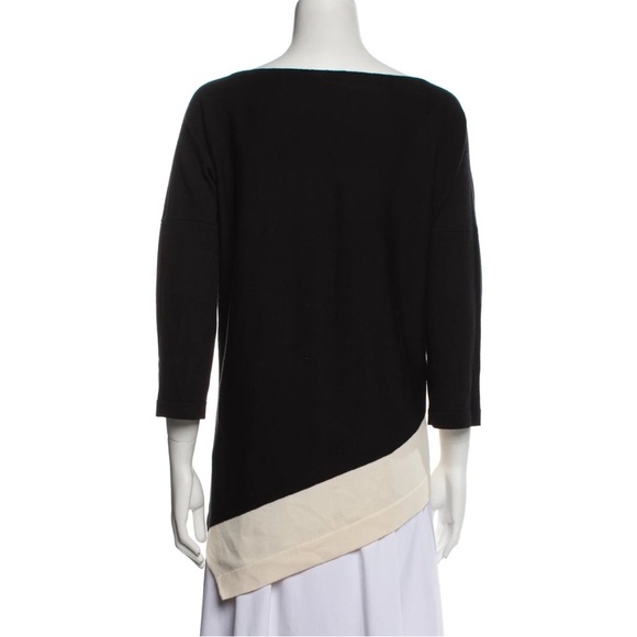 St. John Boat Neckline Wool Asymmetrical Sweater Size SP - Picture 2 of 6